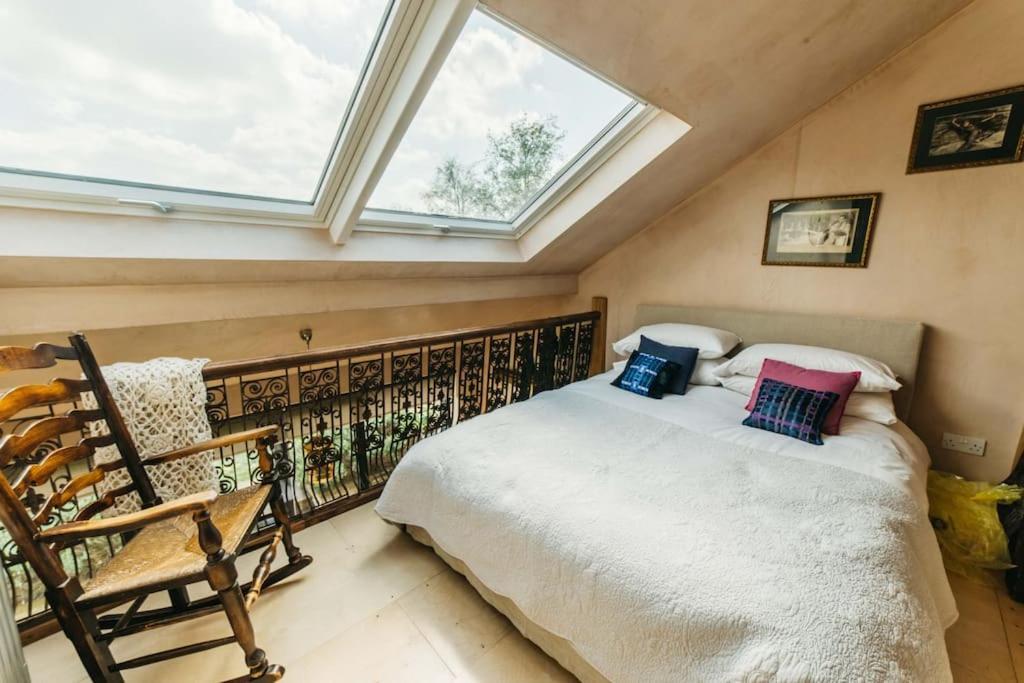 Romantic Country Annex With Views - 10 Min To Bath Cold Ashton Εξωτερικό φωτογραφία