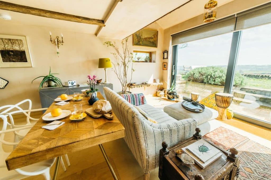 Romantic Country Annex With Views - 10 Min To Bath Cold Ashton Εξωτερικό φωτογραφία