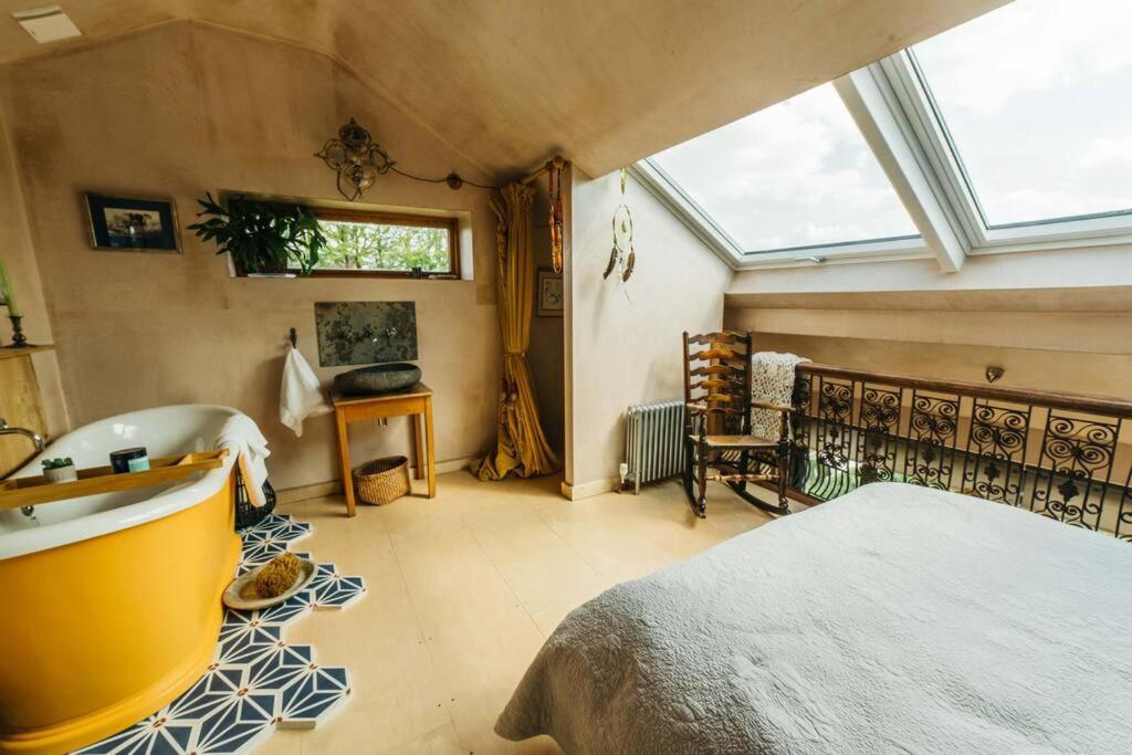Romantic Country Annex With Views - 10 Min To Bath Cold Ashton Εξωτερικό φωτογραφία